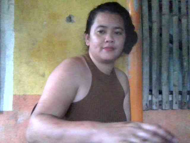 LovelyShaxxx3 webcam