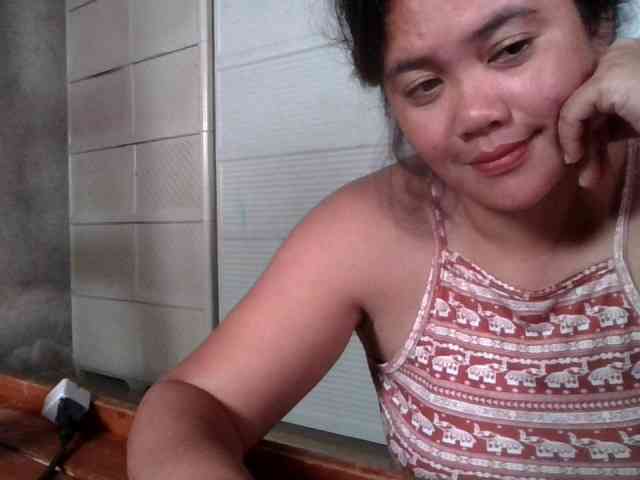 LovelyShaxxx3 webcam