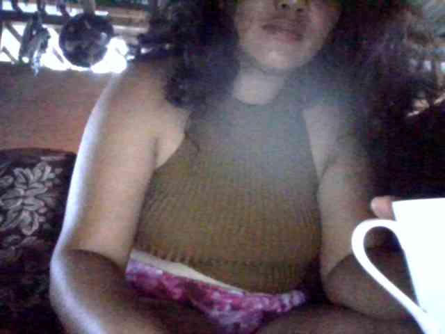 LovelyShaxxx3 webcam