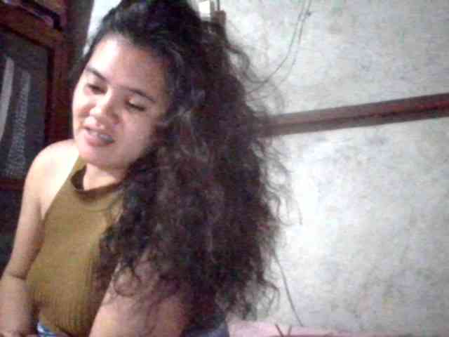 LovelyShaxxx3 webcam