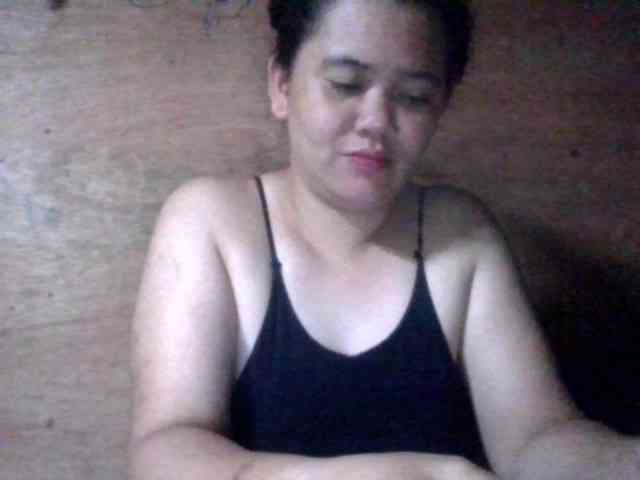 LovelyShaxxx3 webcam