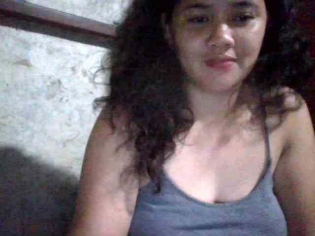 LovelyShaxxx3 webcam