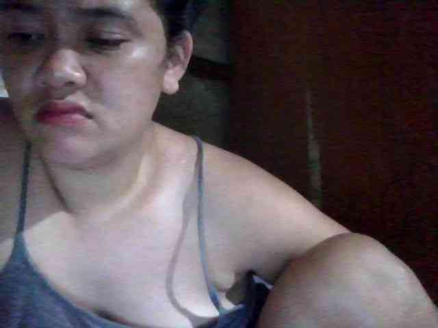 LovelyShaxxx3 webcam