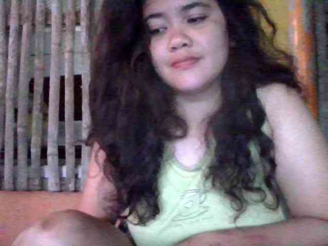 LovelyShaxxx3 webcam