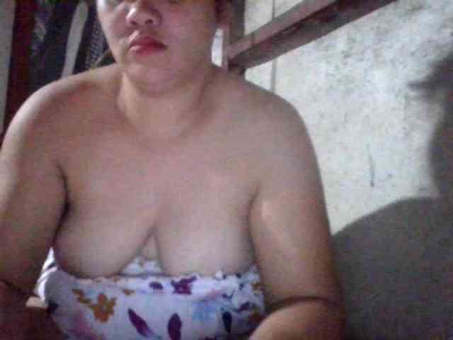 LovelyShaxxx3 webcam