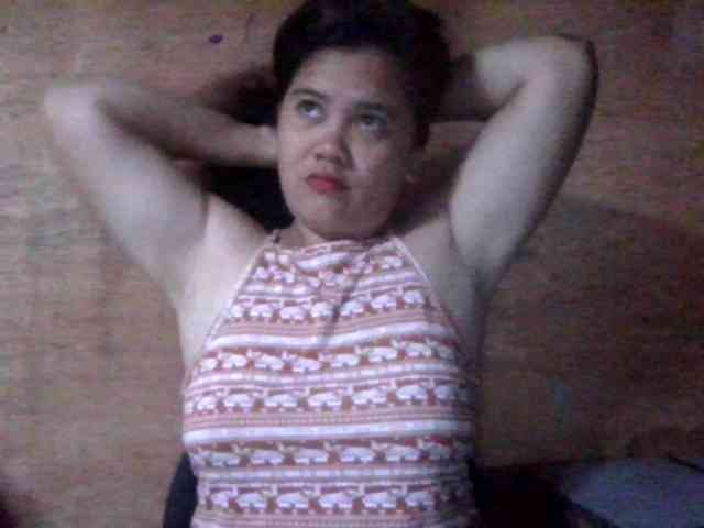 LovelyShaxxx3 webcam