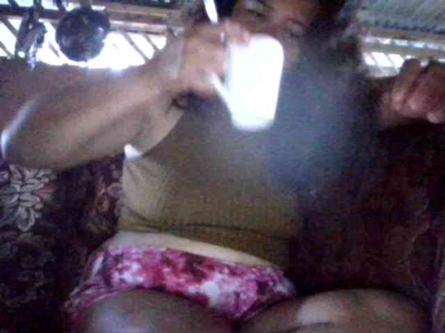 LovelyShaxxx3 webcam