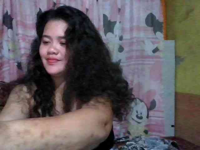 LovelyShaxxx3 webcam