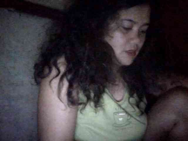 LovelyShaxxx3 webcam