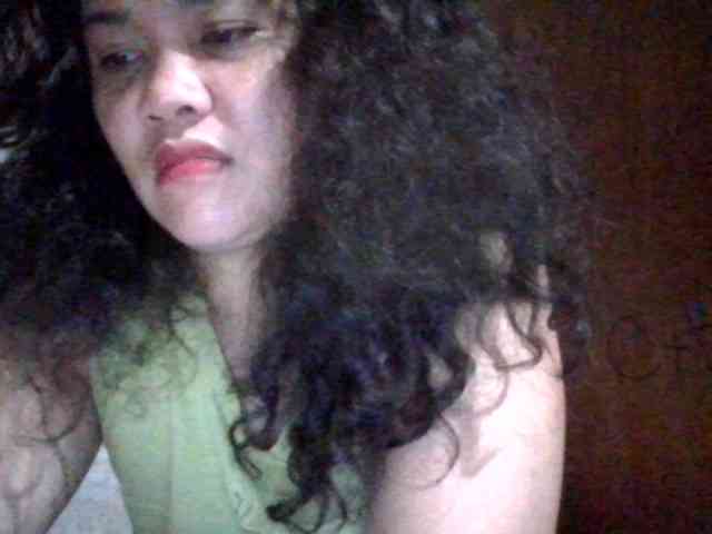 LovelyShaxxx3 webcam