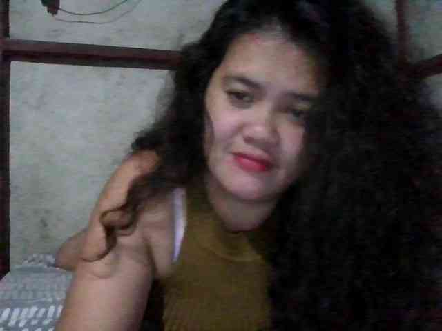 LovelyShaxxx3 webcam