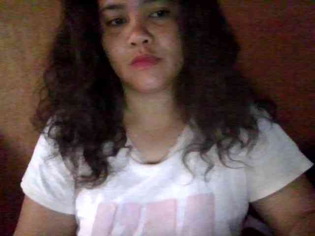 LovelyShaxxx3 webcam