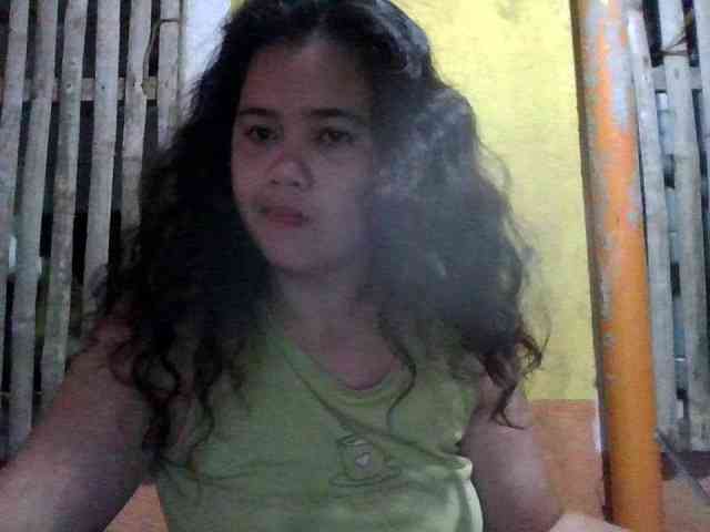 LovelyShaxxx3 webcam