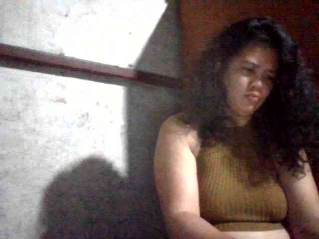 LovelyShaxxx3 webcam