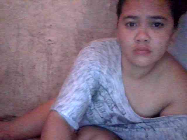 LovelyShaxxx3 webcam