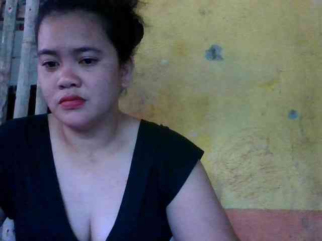 LovelyShaxxx3 webcam