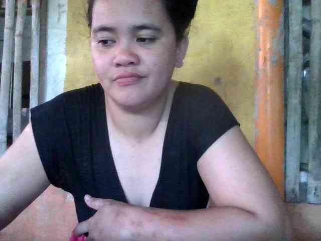 LovelyShaxxx3 webcam