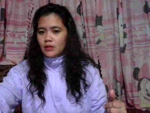 LovelyShaxxx3 webcam