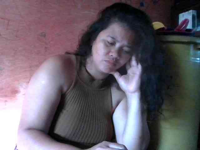 LovelyShaxxx3 webcam