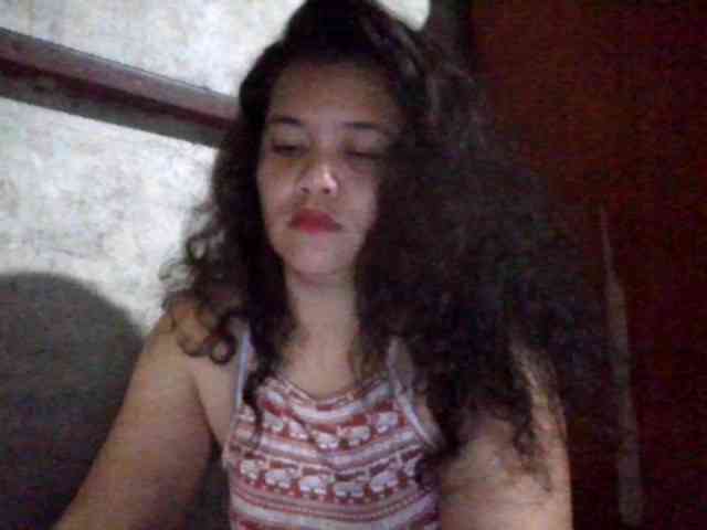 LovelyShaxxx3 webcam