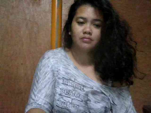 LovelyShaxxx3 webcam