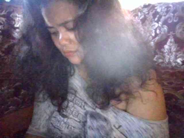 LovelyShaxxx3 webcam