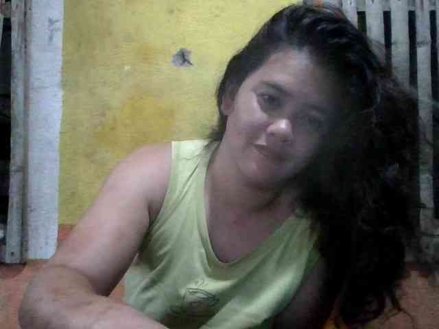 LovelyShaxxx3 webcam