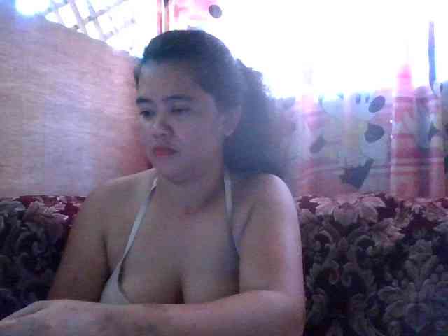 LovelyShaxxx3 webcam