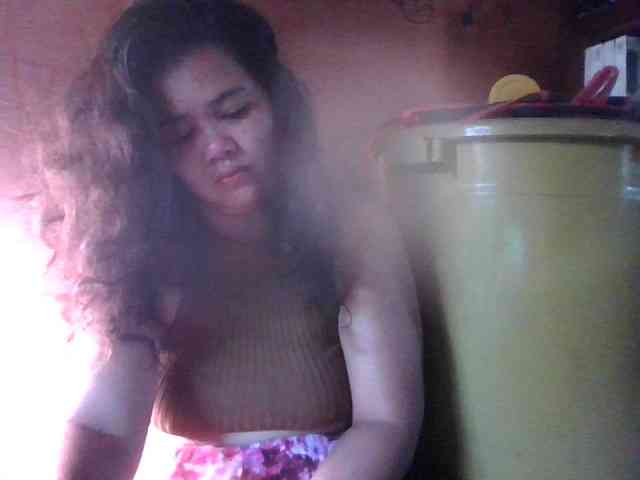 LovelyShaxxx3 webcam