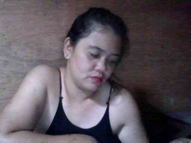 LovelyShaxxx3 webcam