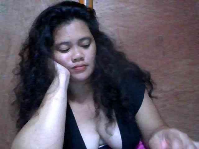 LovelyShaxxx3 webcam