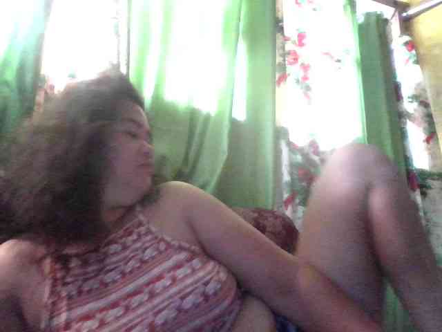 LovelyShaxxx3 webcam