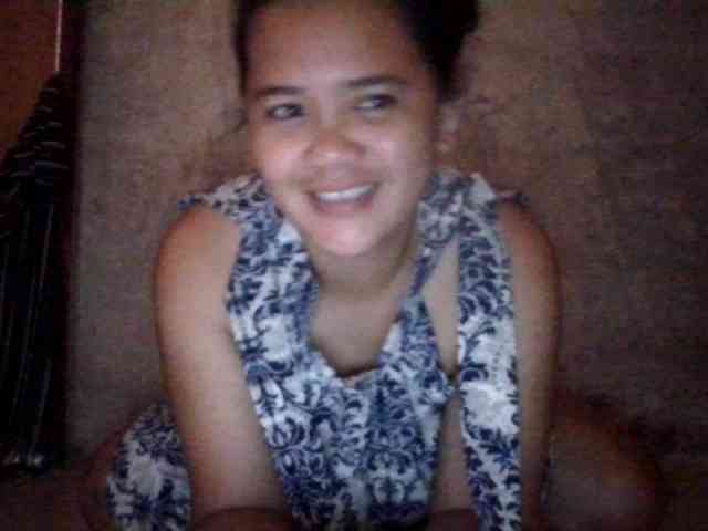 LovelyShaxxx3 webcam