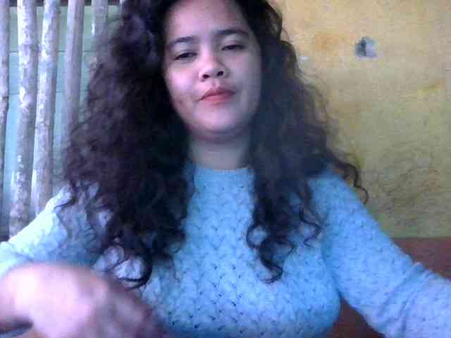 LovelyShaxxx3 webcam