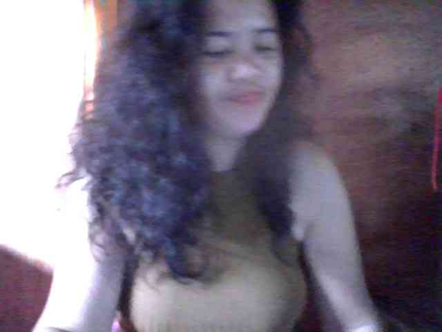 LovelyShaxxx3 webcam