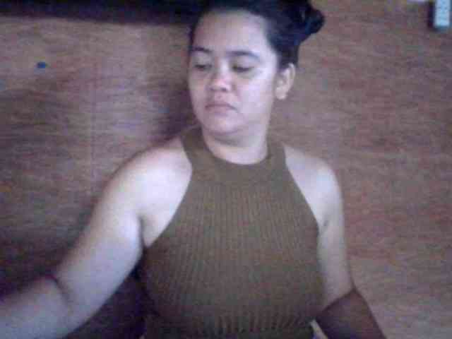 LovelyShaxxx3 webcam