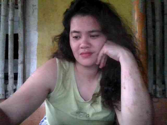 LovelyShaxxx3 webcam