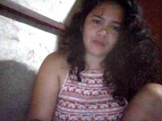 LovelyShaxxx3 webcam
