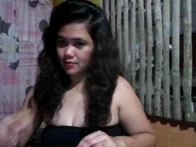 LovelyShaxxx3 webcam