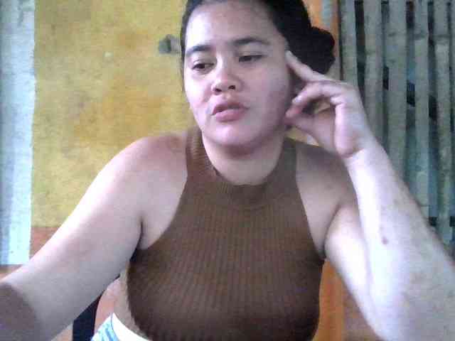 LovelyShaxxx3 webcam