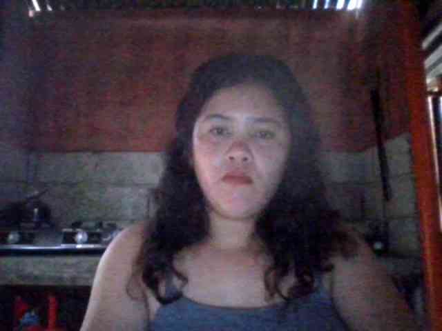 LovelyShaxxx3 webcam
