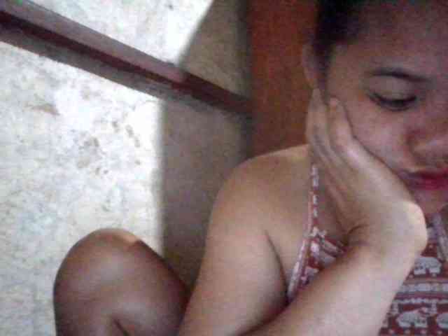 LovelyShaxxx3 webcam