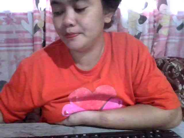 LovelyShaxxx3 webcam