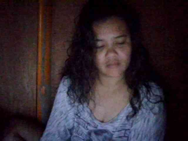 LovelyShaxxx3 webcam