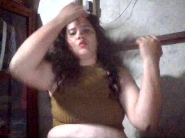 LovelyShaxxx3 webcam