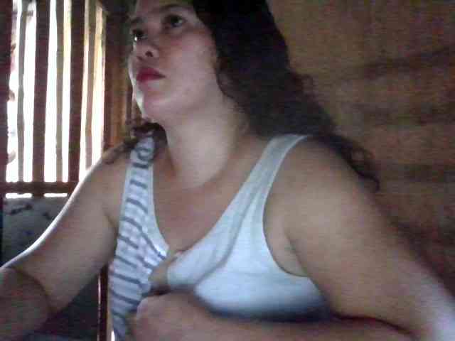 LovelyShaxxx3 webcam