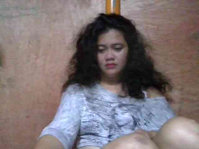 LovelyShaxxx3 webcam