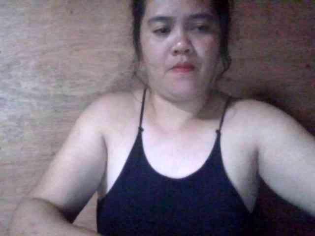 LovelyShaxxx3 webcam