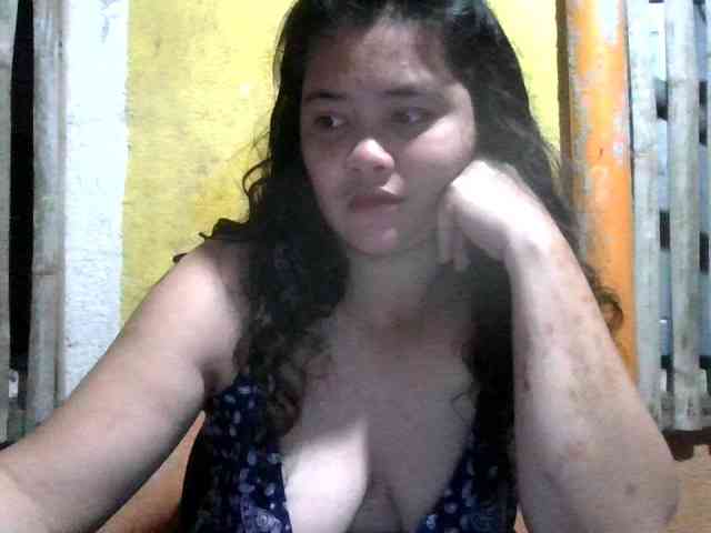 LovelyShaxxx3 webcam