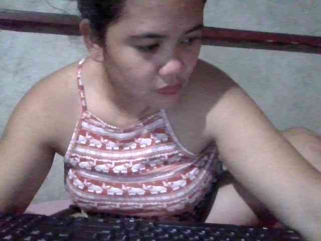 LovelyShaxxx3 webcam